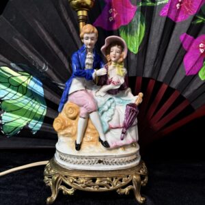 Lámpara vintage pareja en cortejo (1970)